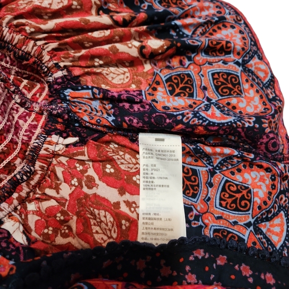 Hollister boho mini skirt medium - Picture 2 of 4